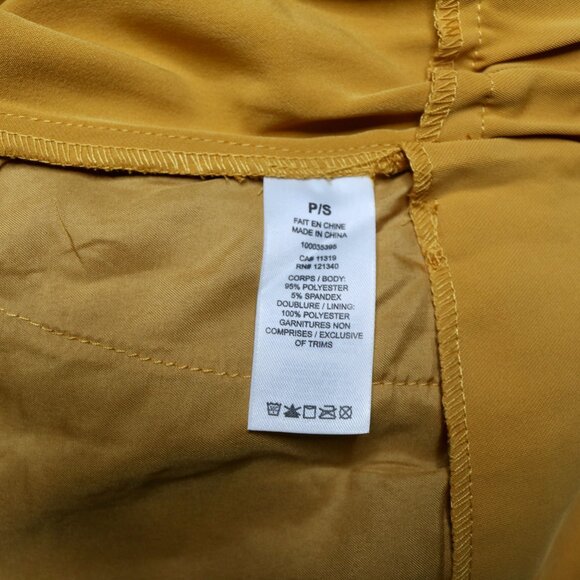 Dynamite Women's Paper Bag Short in Mustard Yellow, size Small - Picture 9 of 10